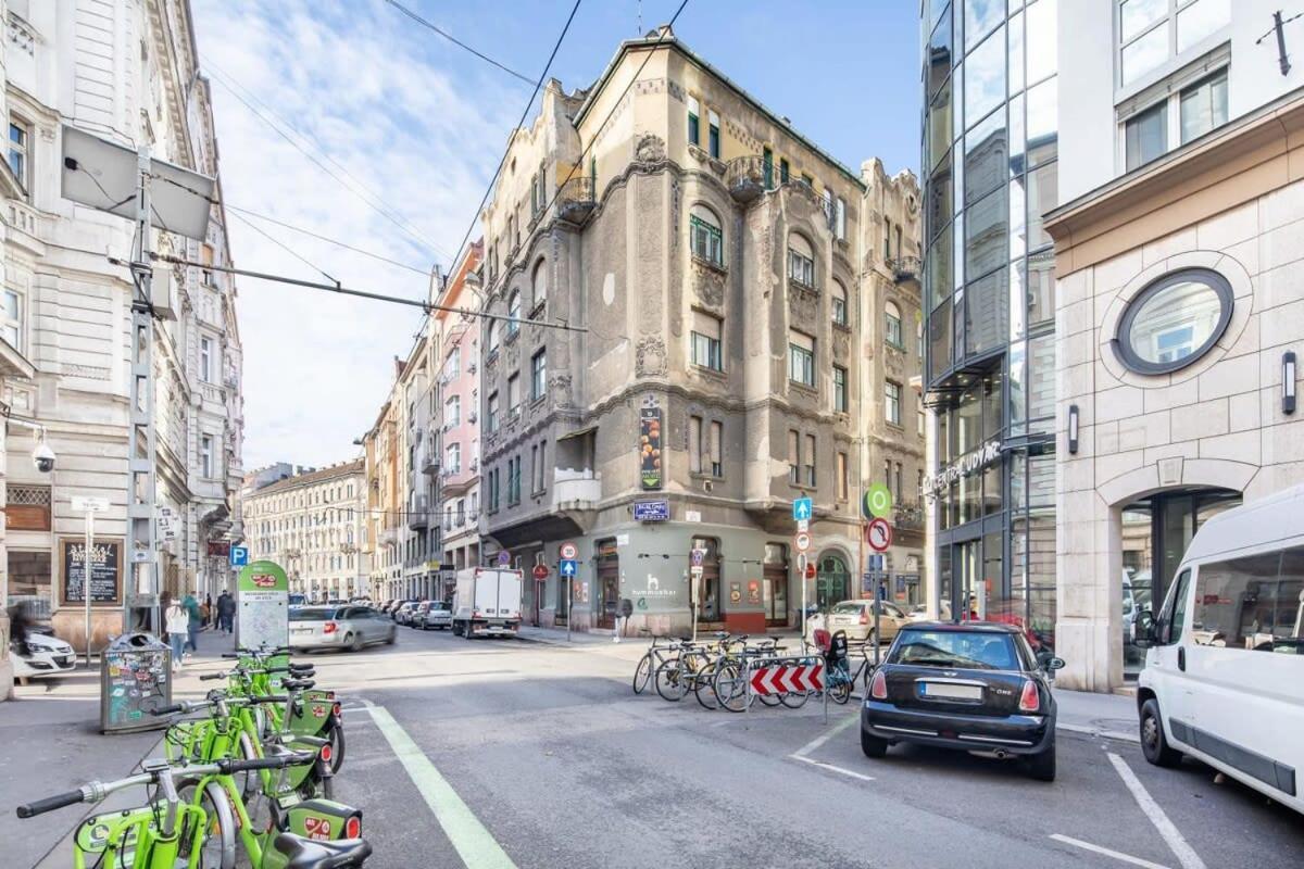 Extra Central Mini Studio - Lively Neighborhood Budapest Extérieur photo